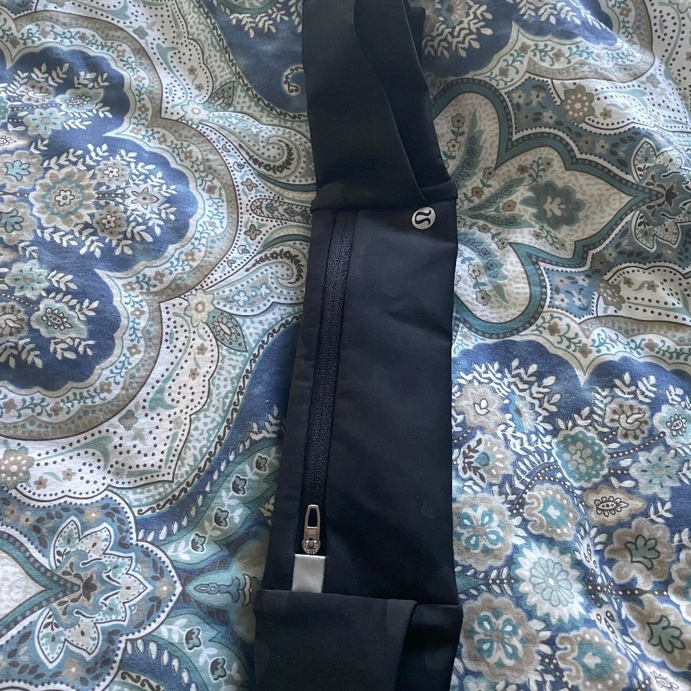 lululemon waist sling